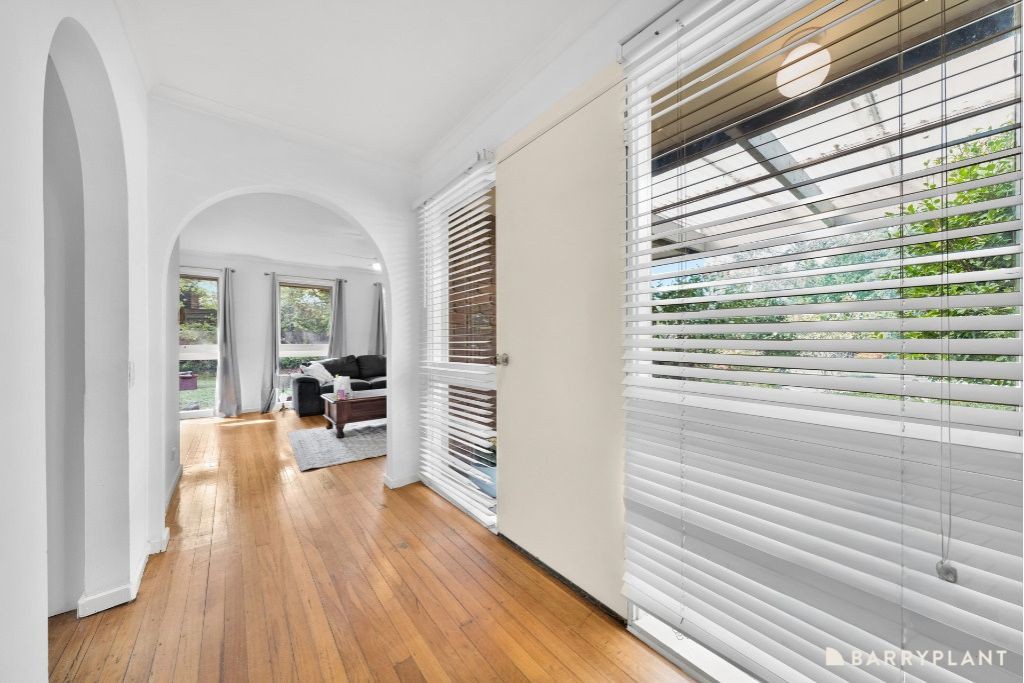 6 Hamilton Close, Kilsyth, VIC 3137, Kilsyth - Thumbnail 5