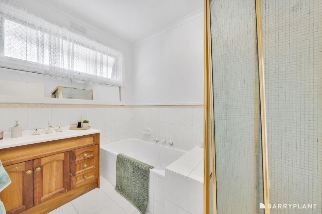 6 Hamilton Close, Kilsyth, VIC 3137, Kilsyth - Thumbnail 8