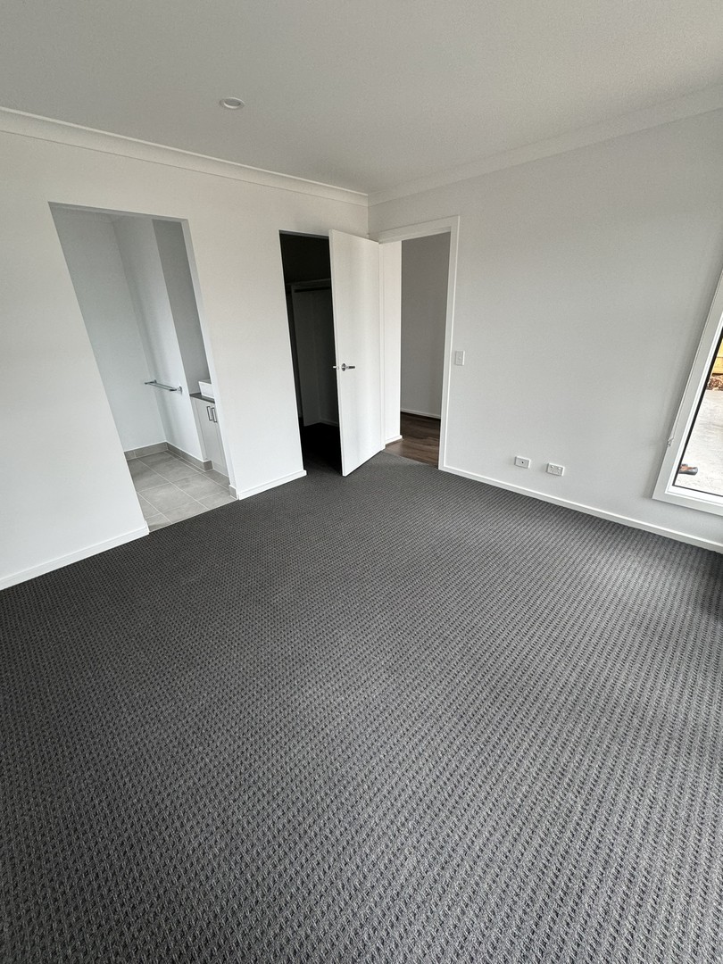 6 Hardhead StreetWallan, vic 3756  - Leased, Wallan - Thumbnail 8