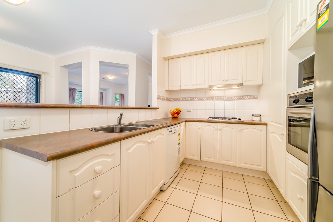 6 Harworth Close, Vermont South, VIC 3133, Vermont South - Thumbnail 3