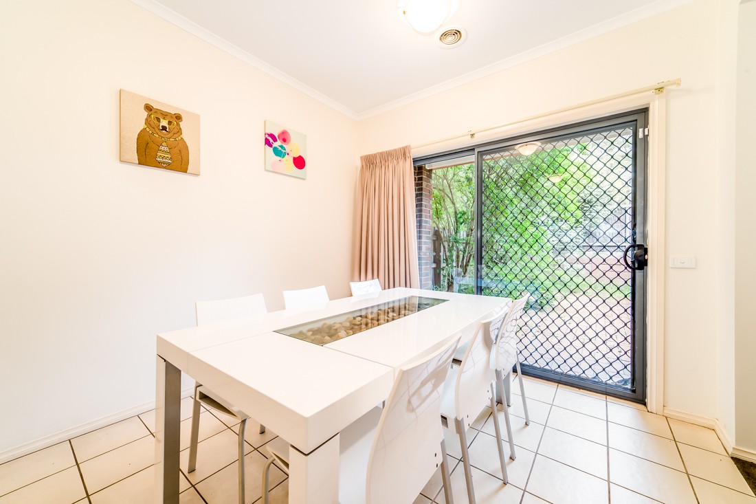 6 Harworth Close, Vermont South, VIC 3133, Vermont South - Thumbnail 4
