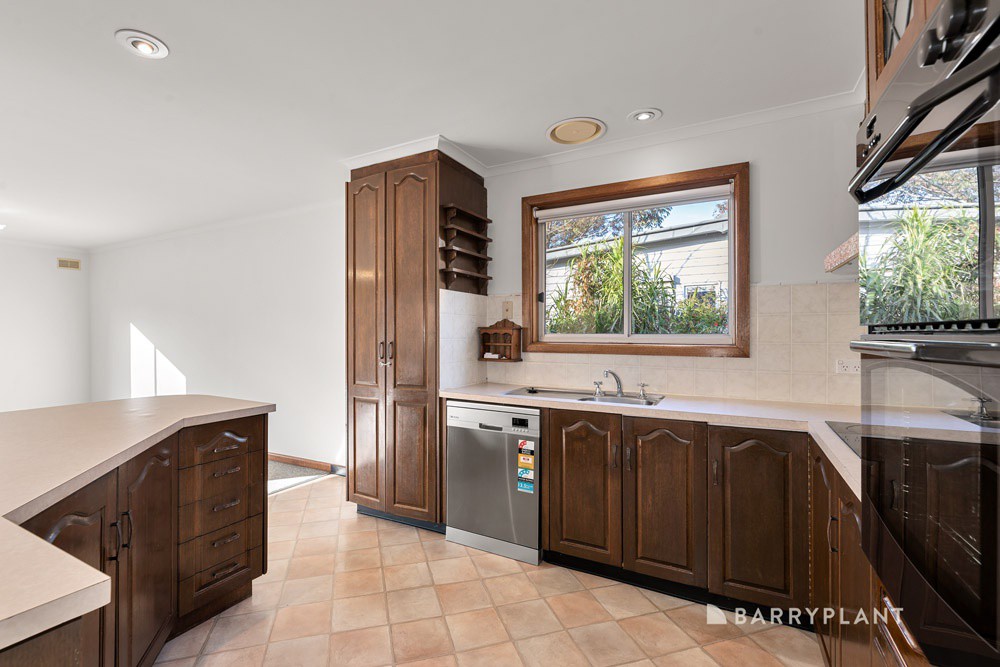 6 Heatherbrae Avenue East, Ringwood, VIC 3134, Ringwood - Thumbnail 6