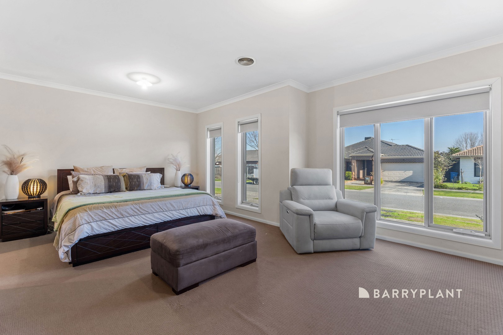 6 Honey Court, Berwick, VIC 3806, Berwick - Thumbnail 2