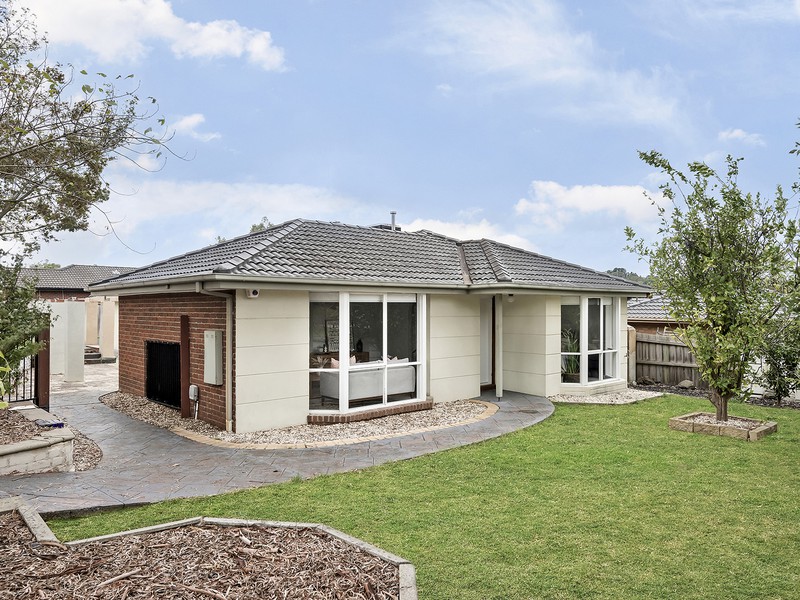 6 Howitt Court, Berwick, VIC 3806 - Image - 27/03/2026