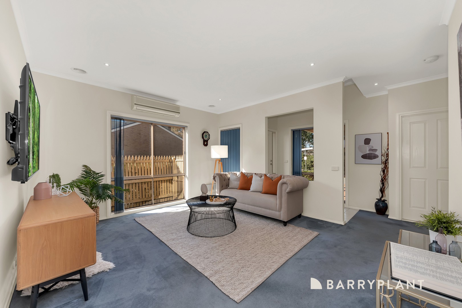 6 Hummingbird Place, South Morang, VIC 3752, South Morang - Thumbnail 3