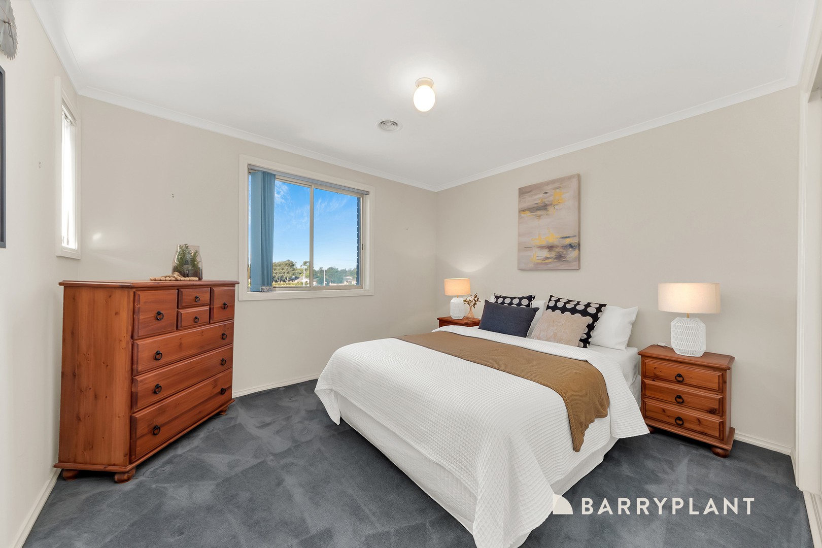 6 Hummingbird Place, South Morang, VIC 3752, South Morang - Thumbnail 8
