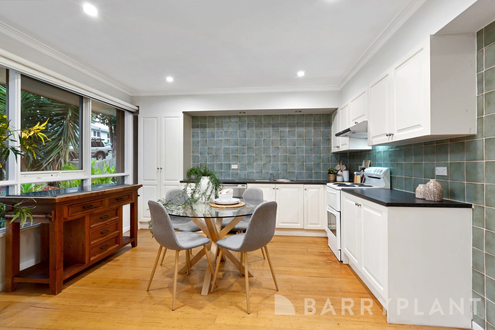 6 Huntley Street, Watsonia North, VIC 3087, Watsonia North - Thumbnail 3