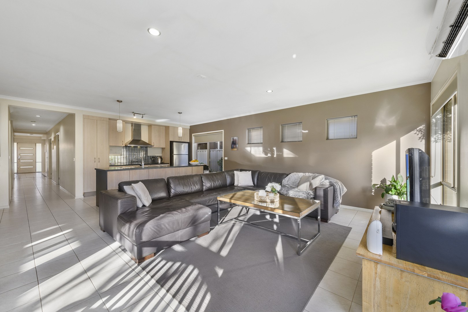 6 Hunts Cross WayCaroline Springs, VIC 3023, Caroline Springs - Thumbnail 5
