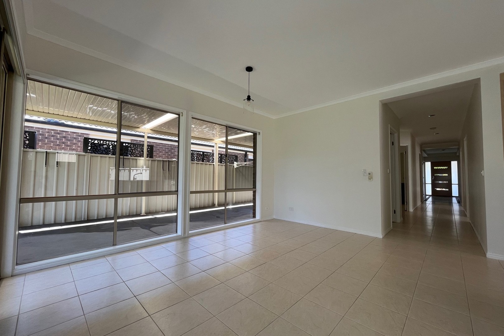 6 Hunts Cross Way, Caroline Springs, VIC 3023, Caroline Springs - Thumbnail 7