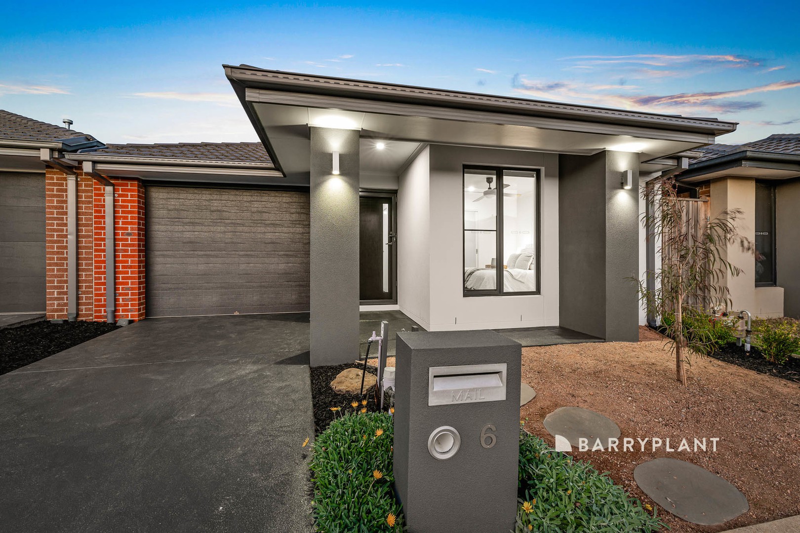 6 Hurdle Street, Clyde North, VIC 3978, Clyde North - Thumbnail 6