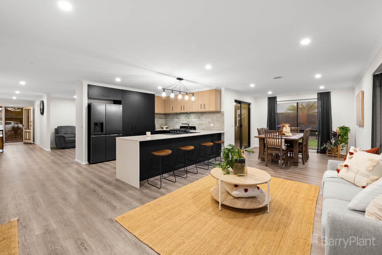 6 Jardine Court, Narre Warren South, VIC 3805, Narre Warren South - Thumbnail 3