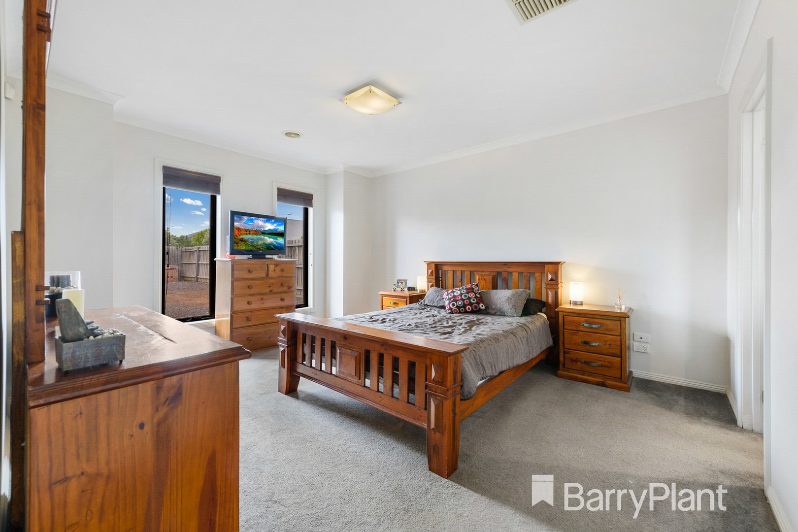 6 Jeune Place, Kurunjang, VIC 3337, Kurunjang - Thumbnail 5