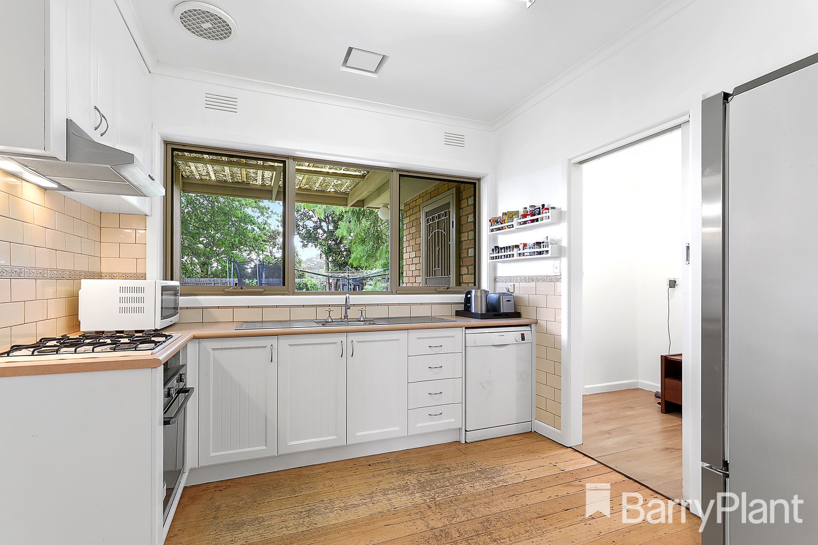 6 Joan Street, Moorabbin, VIC 3189 - Thumbnail 1 - 19/11/2021