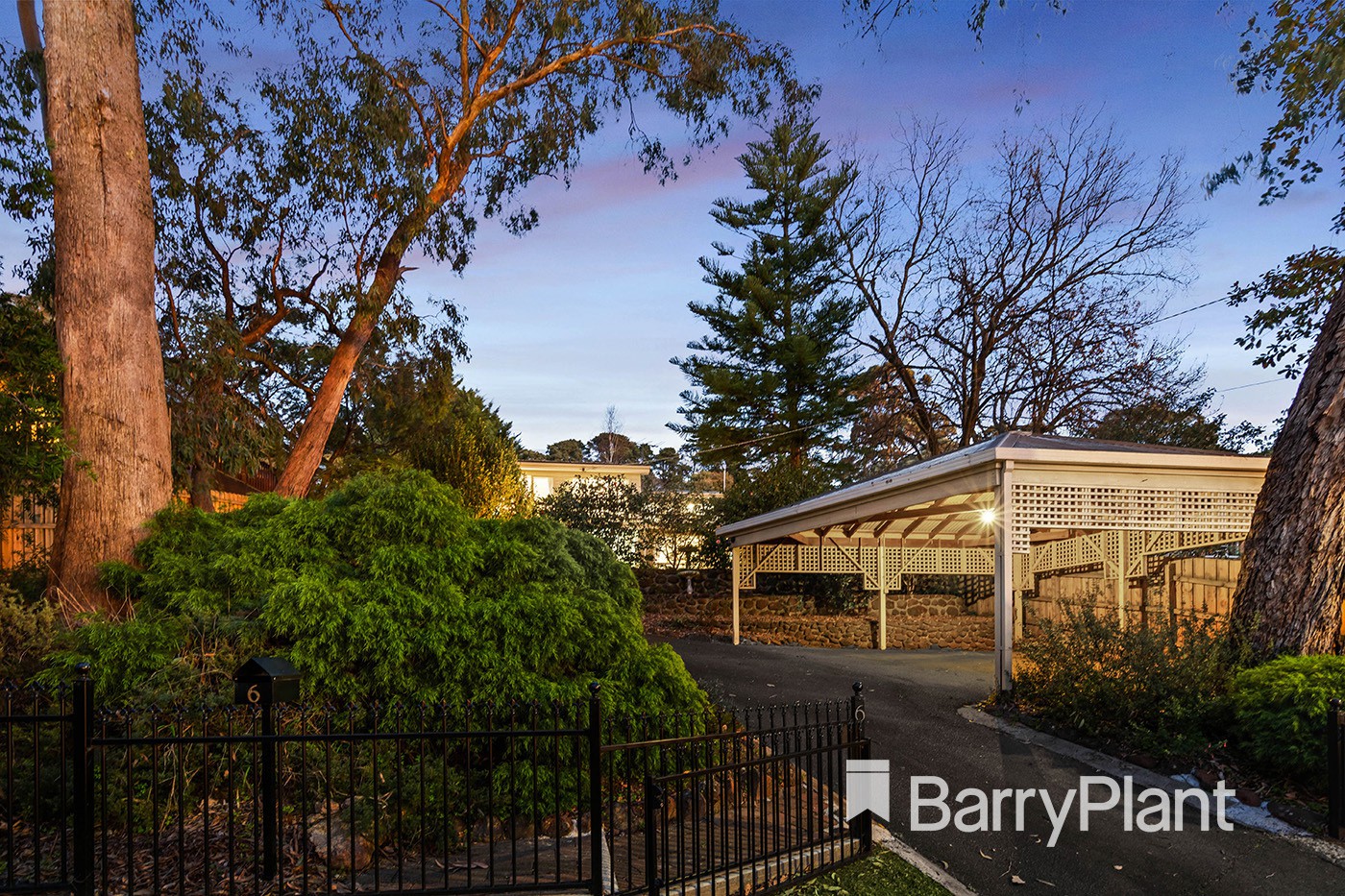 6 Johns Crescent, Mount Evelyn, VIC 3796, Mount Evelyn - Thumbnail 2