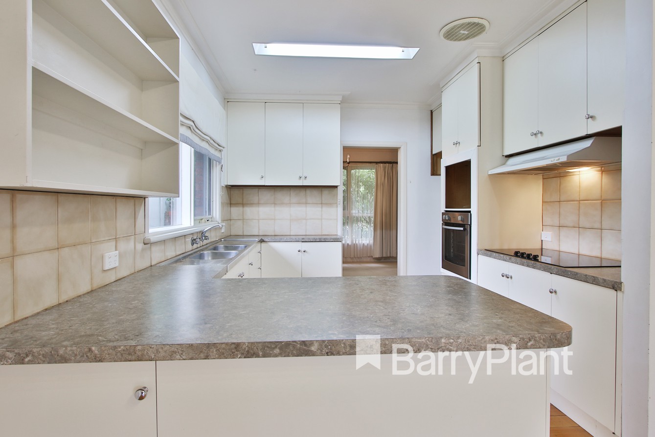 6 Judith Court, Doncaster, VIC 3108, Doncaster - Thumbnail 2