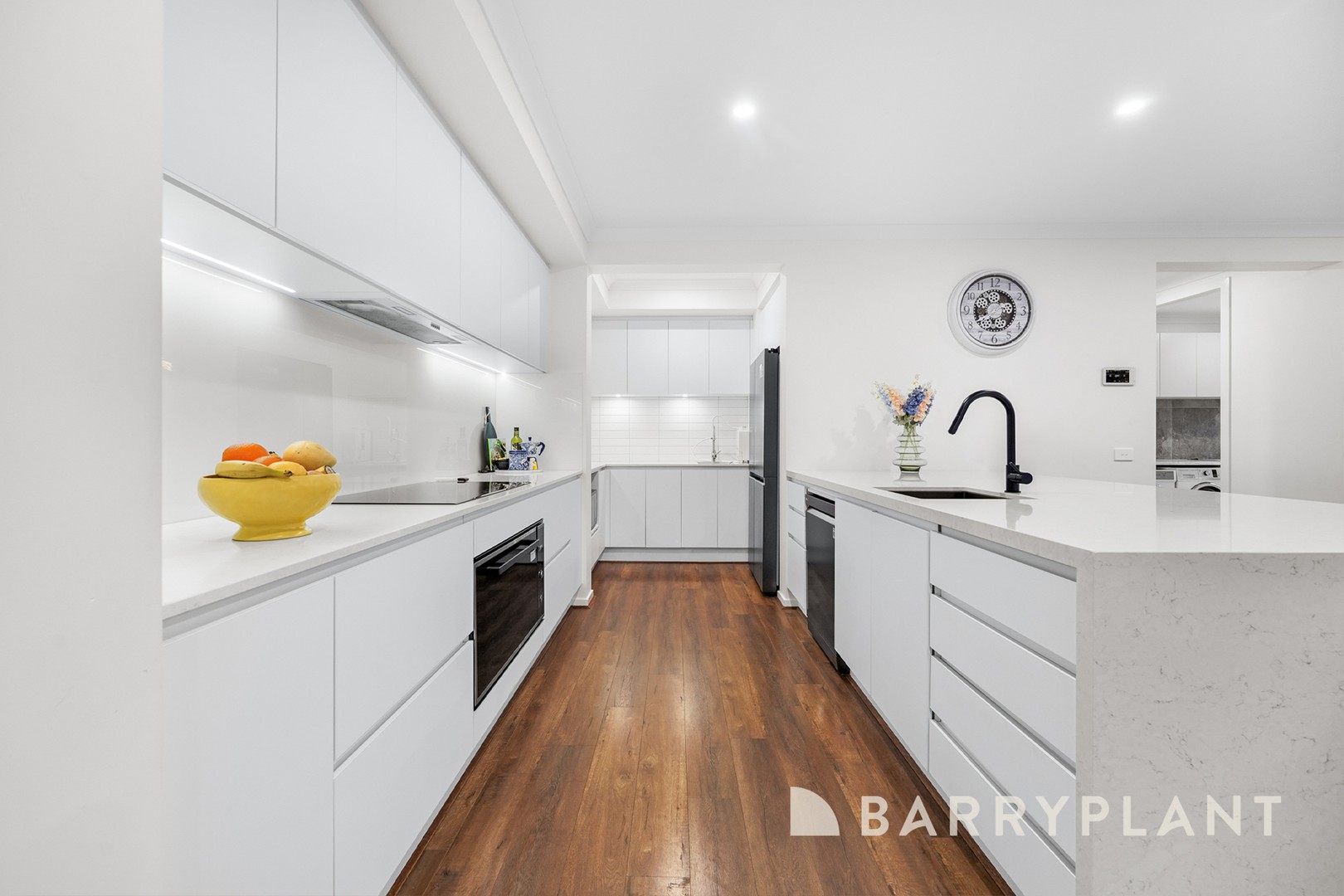 6 Juliet Way, Berwick, VIC 3806 - Thumbnail 2 - 04/02/2026