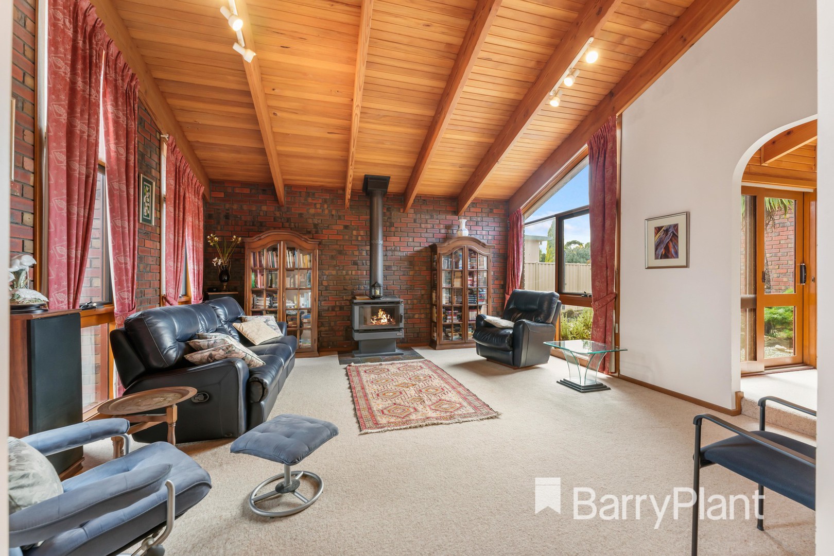6 Kameruka Court, Werribee, VIC 3030, Werribee - Thumbnail 4