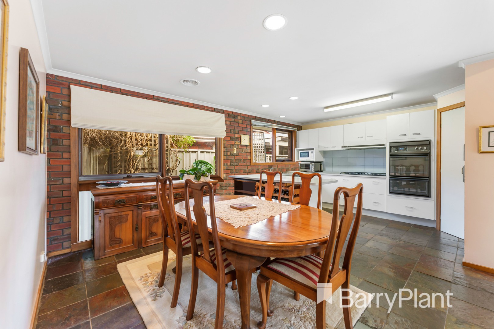 6 Kameruka Court, Werribee, VIC 3030, Werribee - Thumbnail 7