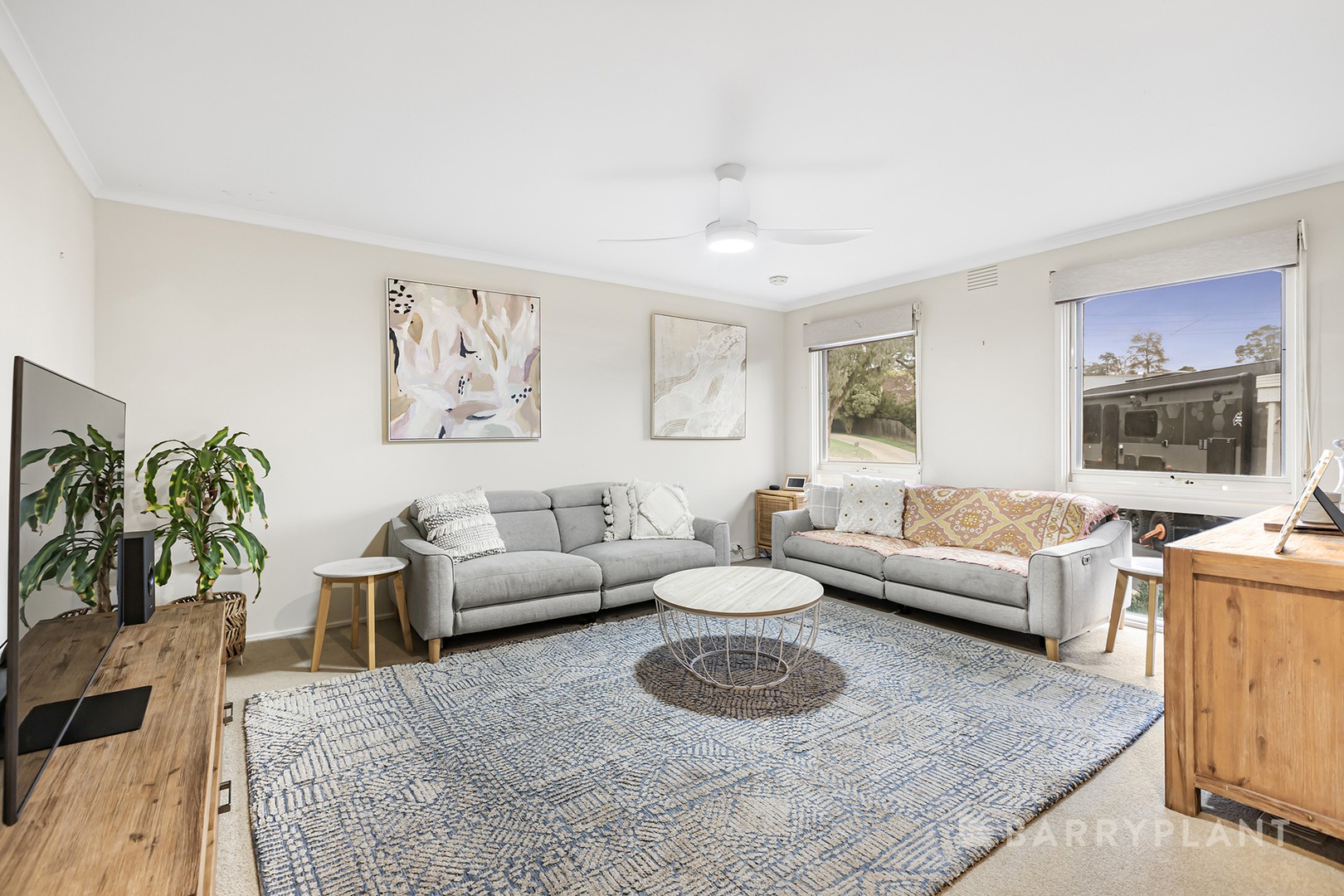 6 Karin Court, Mooroolbark, VIC 3138, Mooroolbark - Thumbnail 2