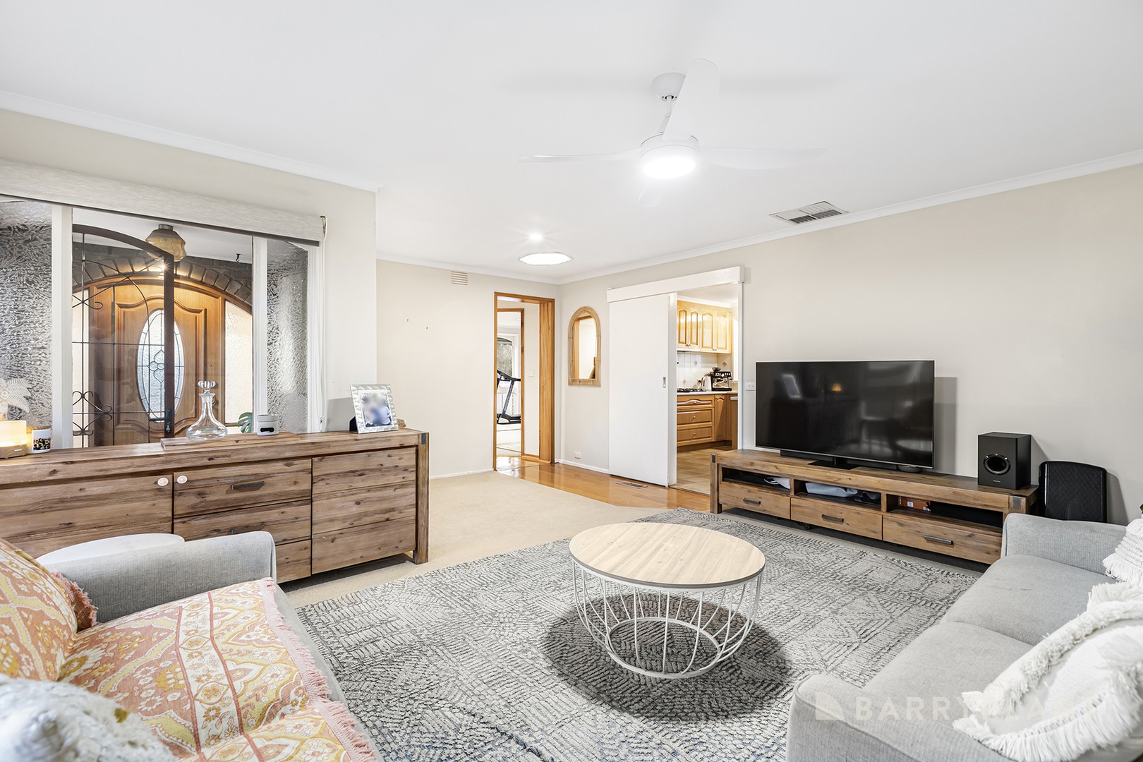 6 Karin Court, Mooroolbark, VIC 3138, Mooroolbark - Thumbnail 3