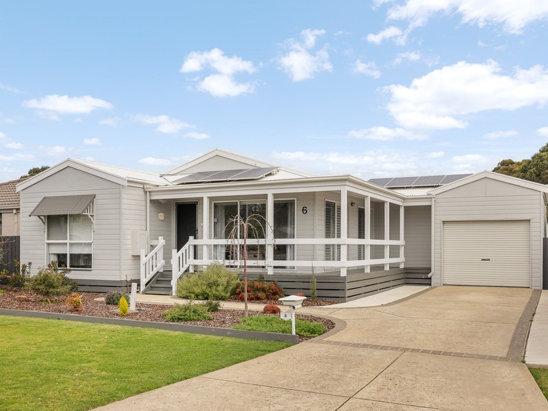 6 Katherine Circuit, Cowes, VIC 3922 - Image - 21/09/2026