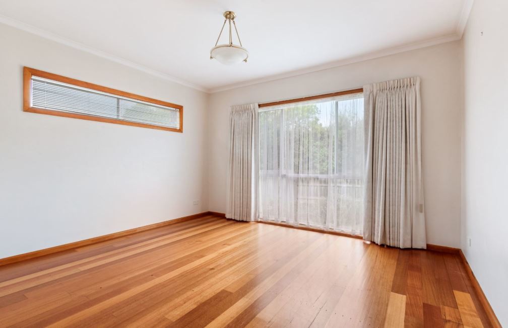 6 Keilor Avenue, Reservoir, VIC 3073, Reservoir - Thumbnail 6