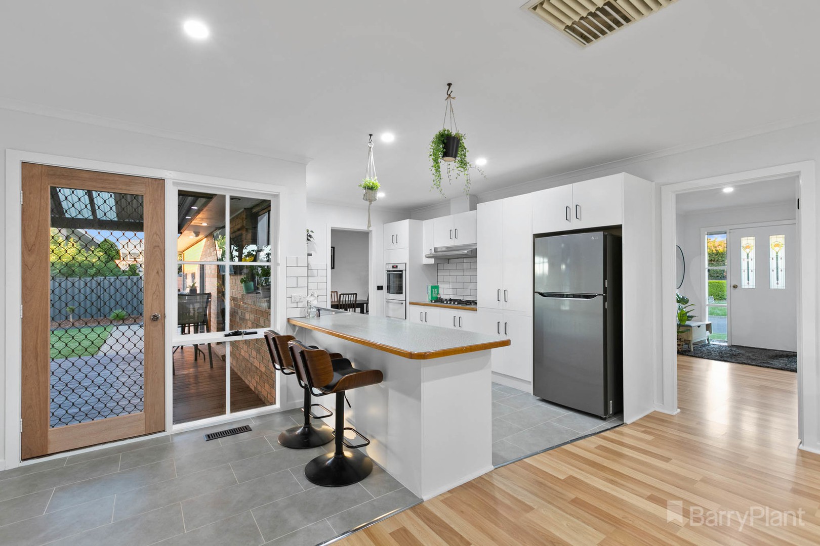 6 Kendall DriveNarre Warren, VIC 3805, Narre Warren - Thumbnail 6
