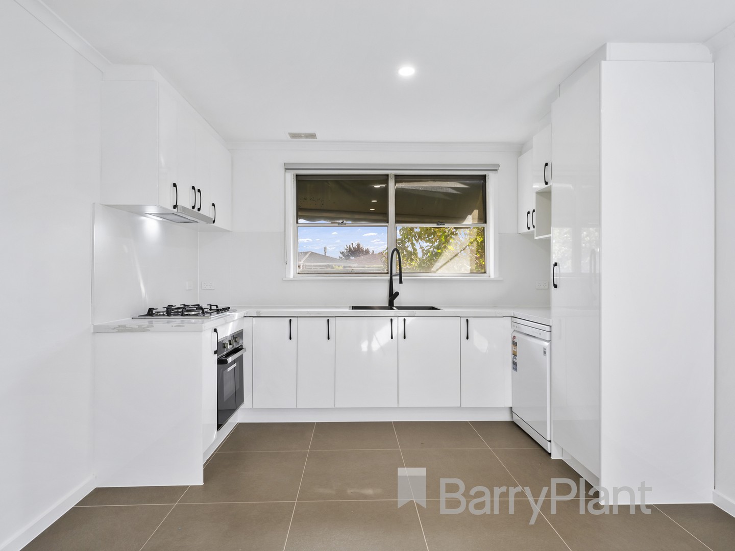 6 Killeen  Street, Sunshine West, VIC 3020, Sunshine West - Thumbnail 2