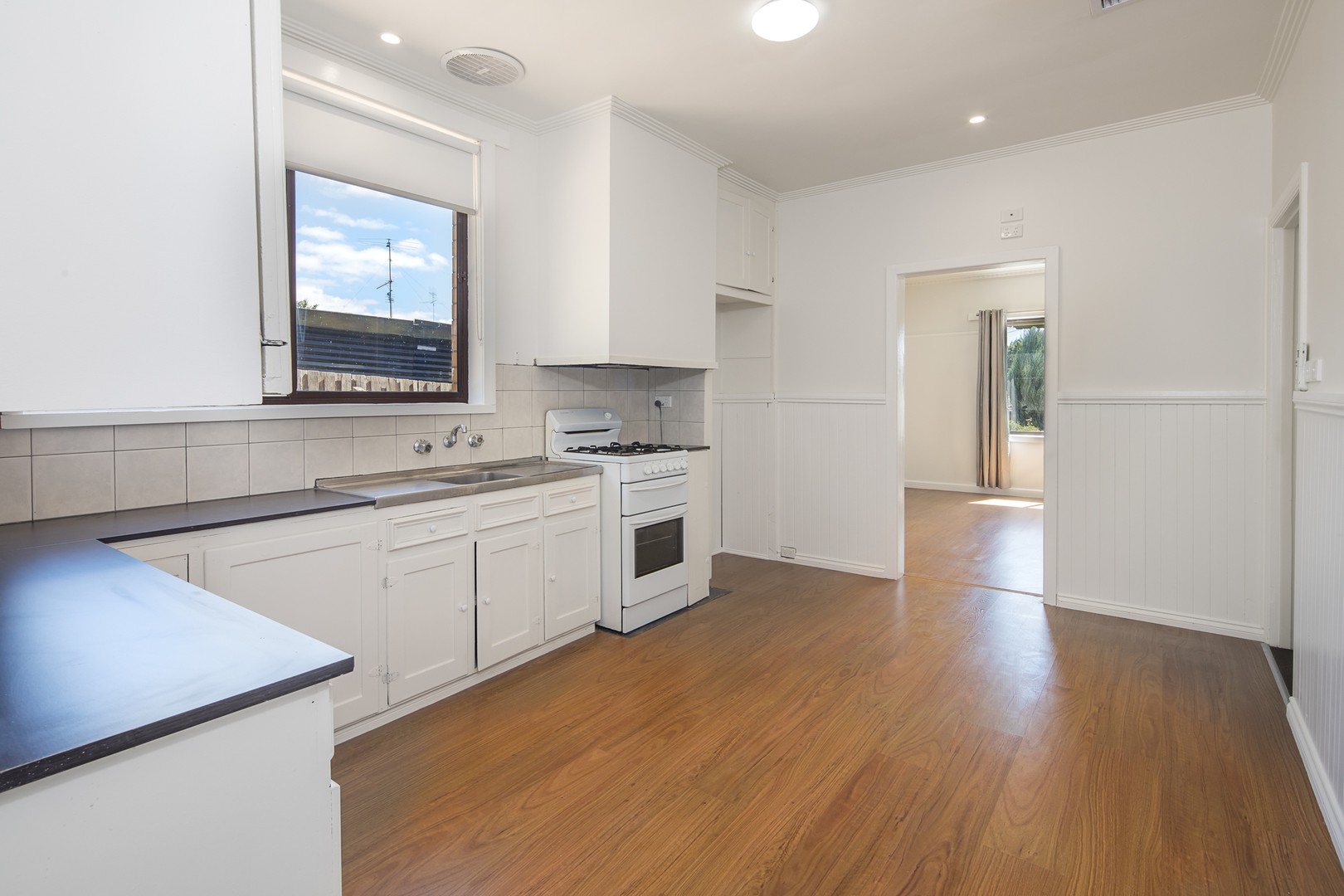 6 Kingsley Court, Ballarat East, VIC 3350, Ballarat East - Thumbnail 2