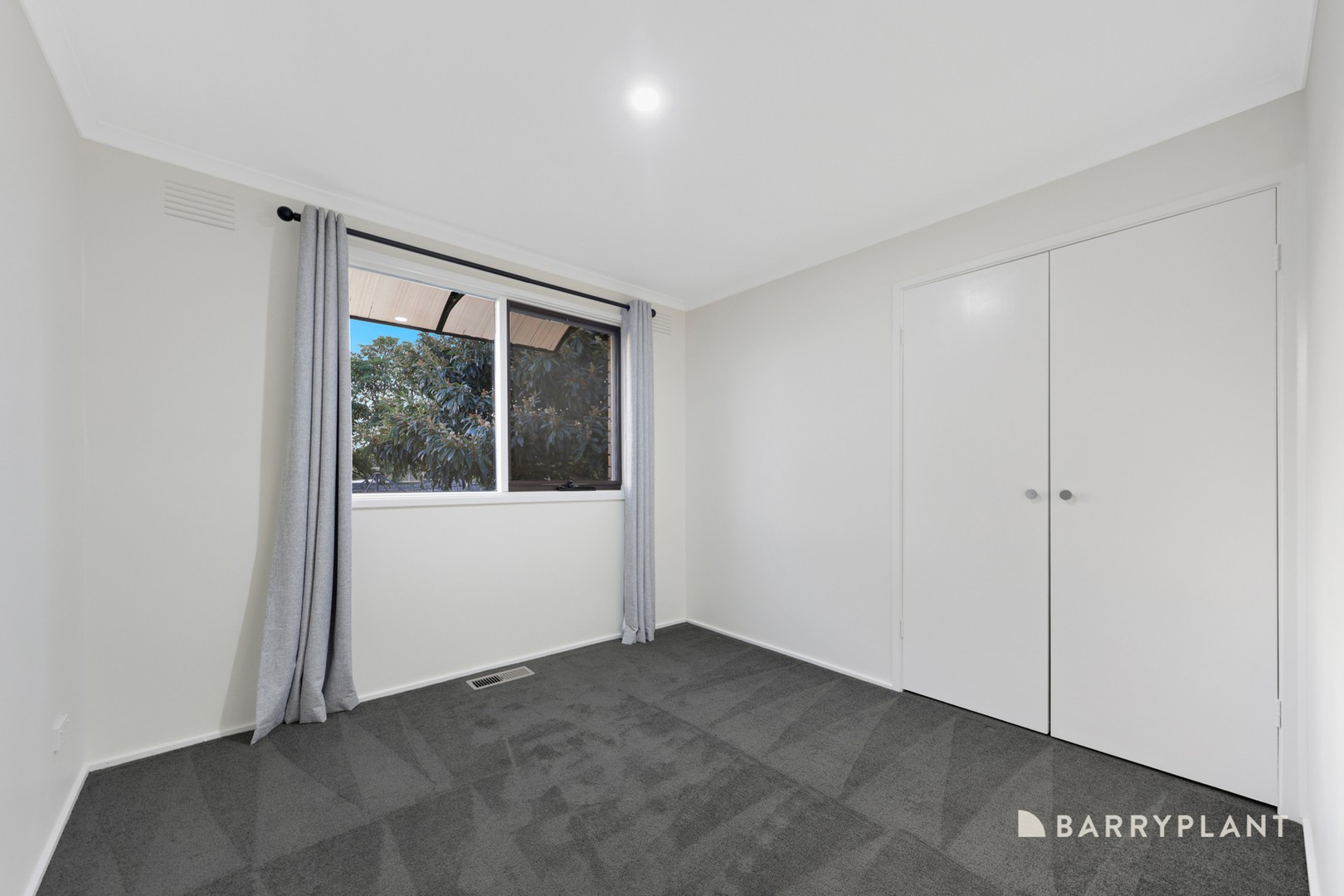 6 Konrads Crescent, Mill Park, VIC 3082, Mill Park - Thumbnail 8