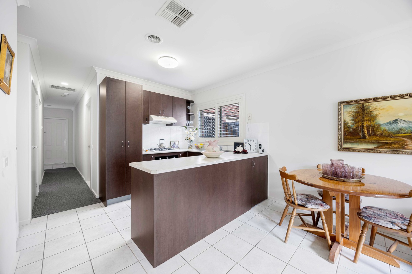 6 Kristian Drive, Hillside, VIC 3037, Hillside - Thumbnail 5