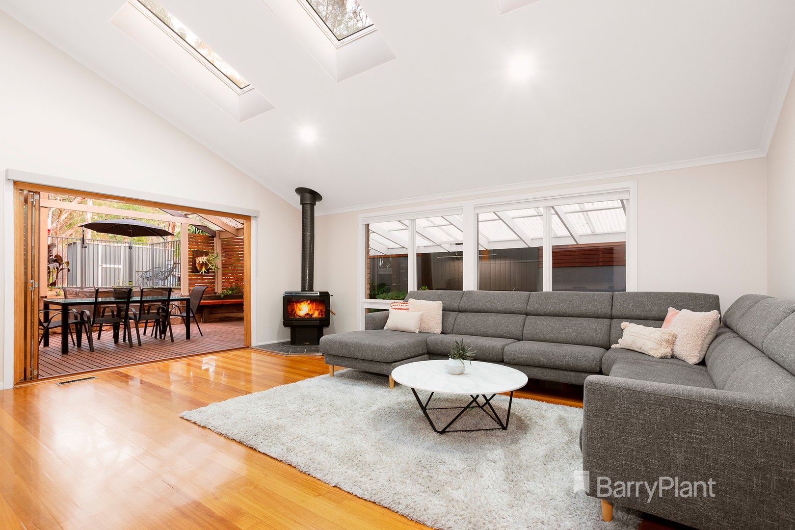 6 Lanvos Drive, Diamond Creek, VIC 3089, Diamond Creek - Thumbnail 3