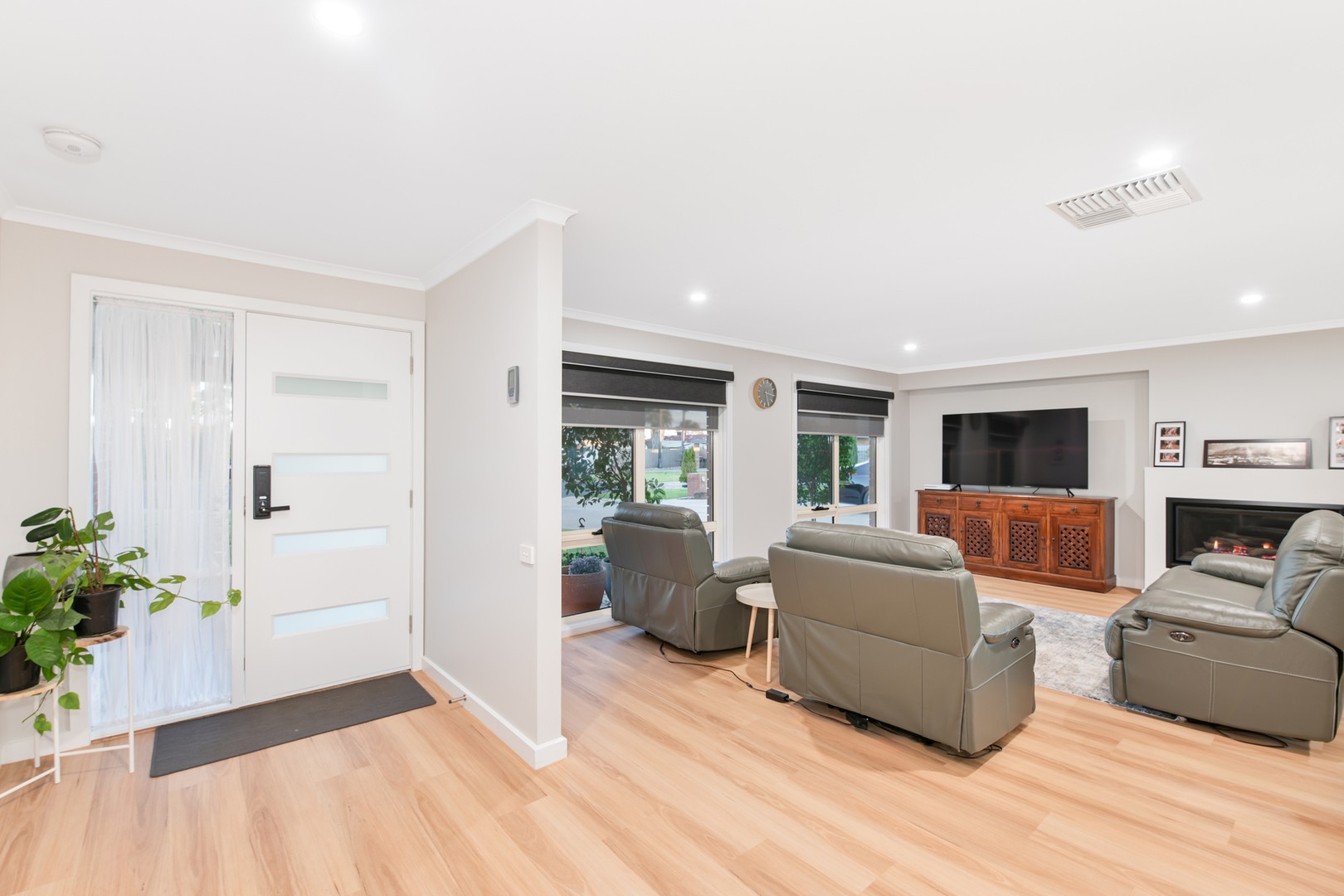6 Lapthorne Court, Mildura, VIC 3500, Mildura - Thumbnail 2