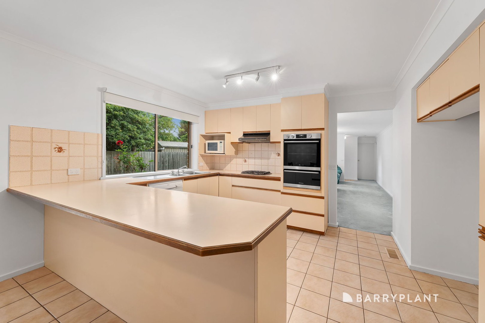6 Leamon Court, Ferntree Gully, VIC 3156, Ferntree Gully - Thumbnail 4