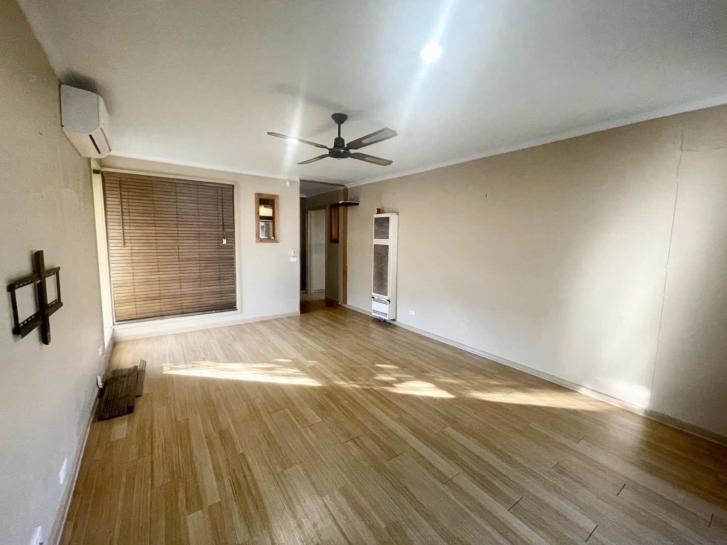 6 Learmonth Crescent, Sunshine West, VIC 3020, Sunshine West - Thumbnail 5