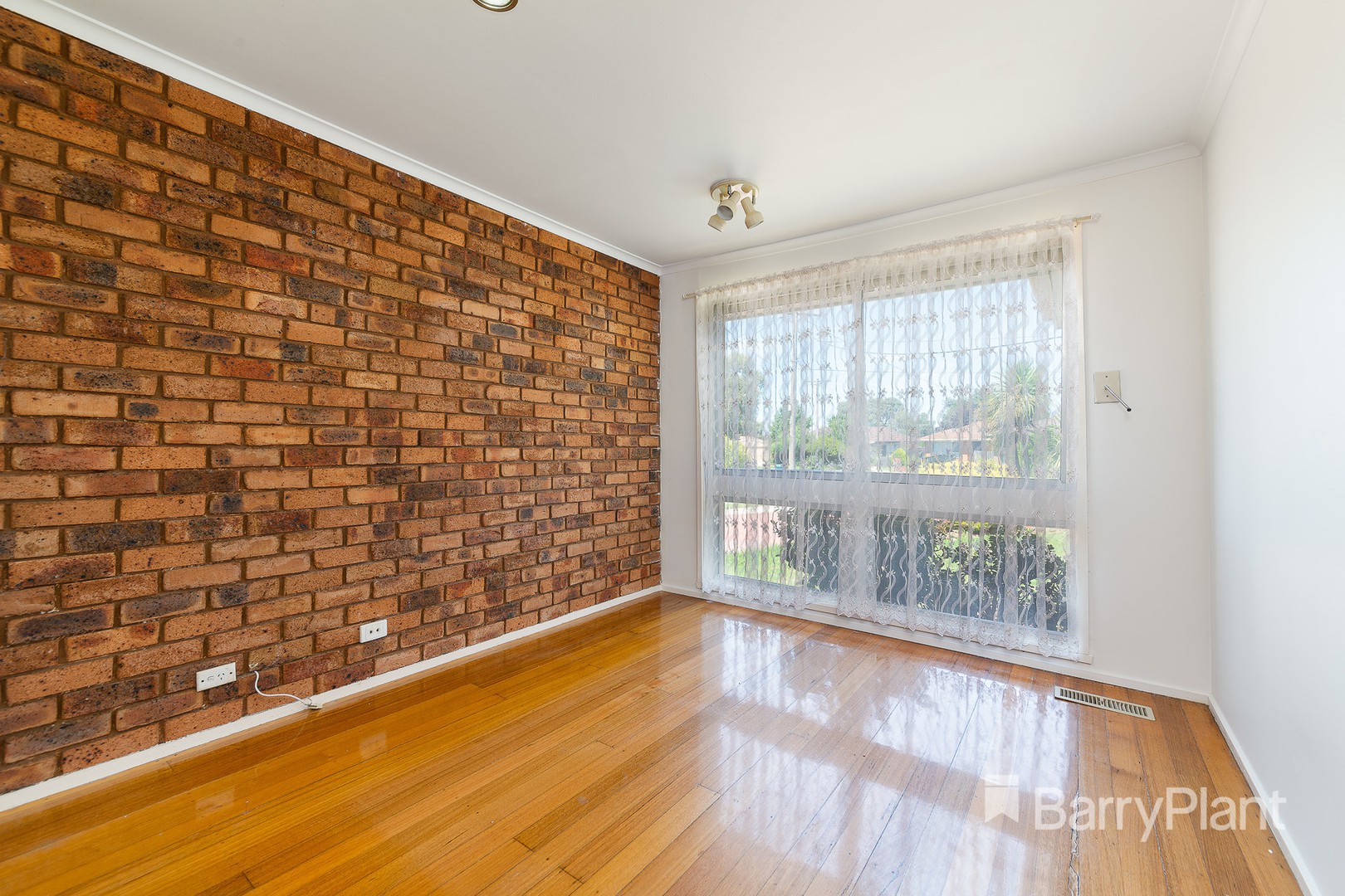 6 Letchworth Place, Epping, VIC 3076, Epping - Thumbnail 4