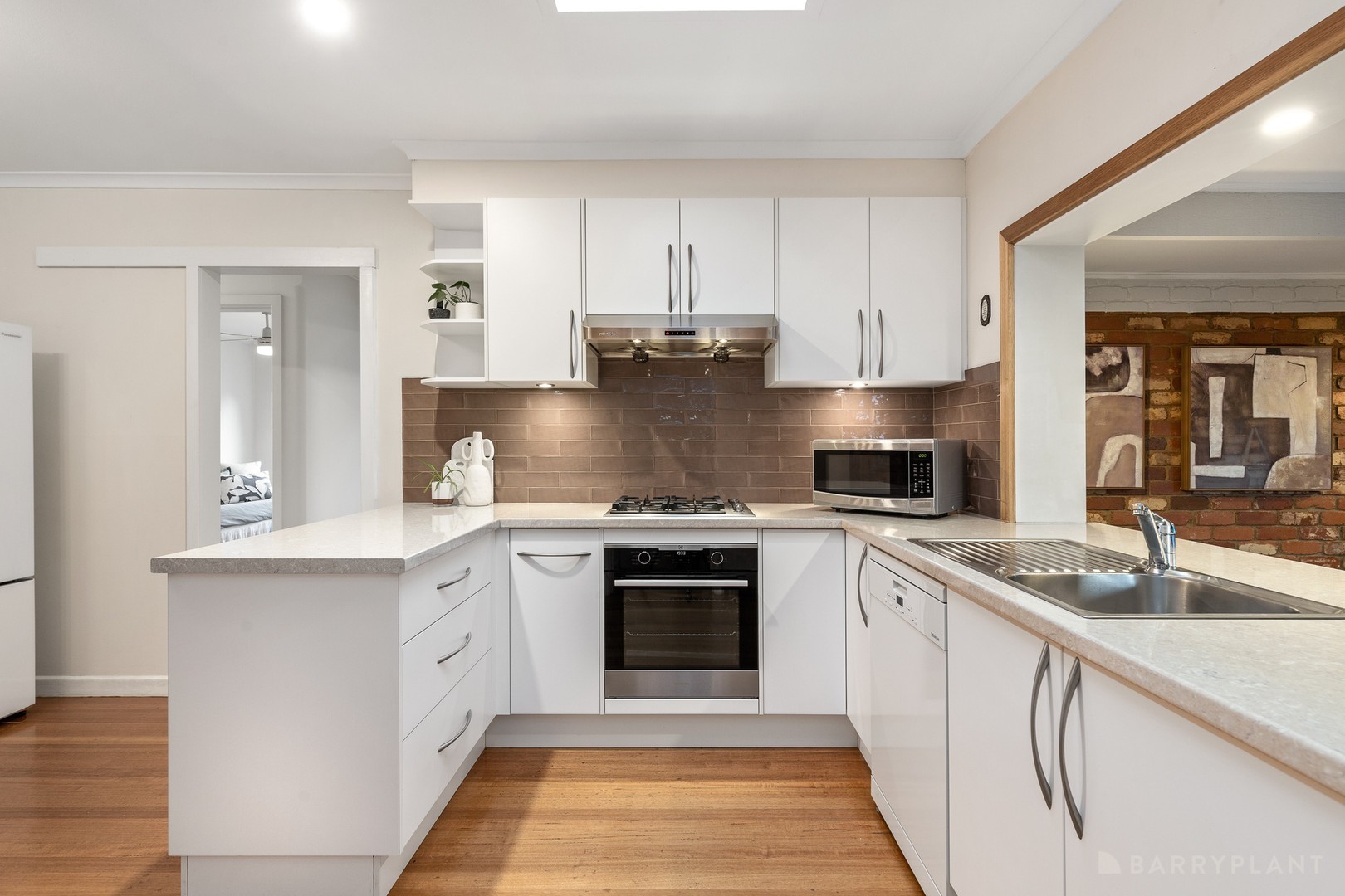 6 Linda Crescent, Ferntree Gully, VIC 3156, Ferntree Gully - Thumbnail 5