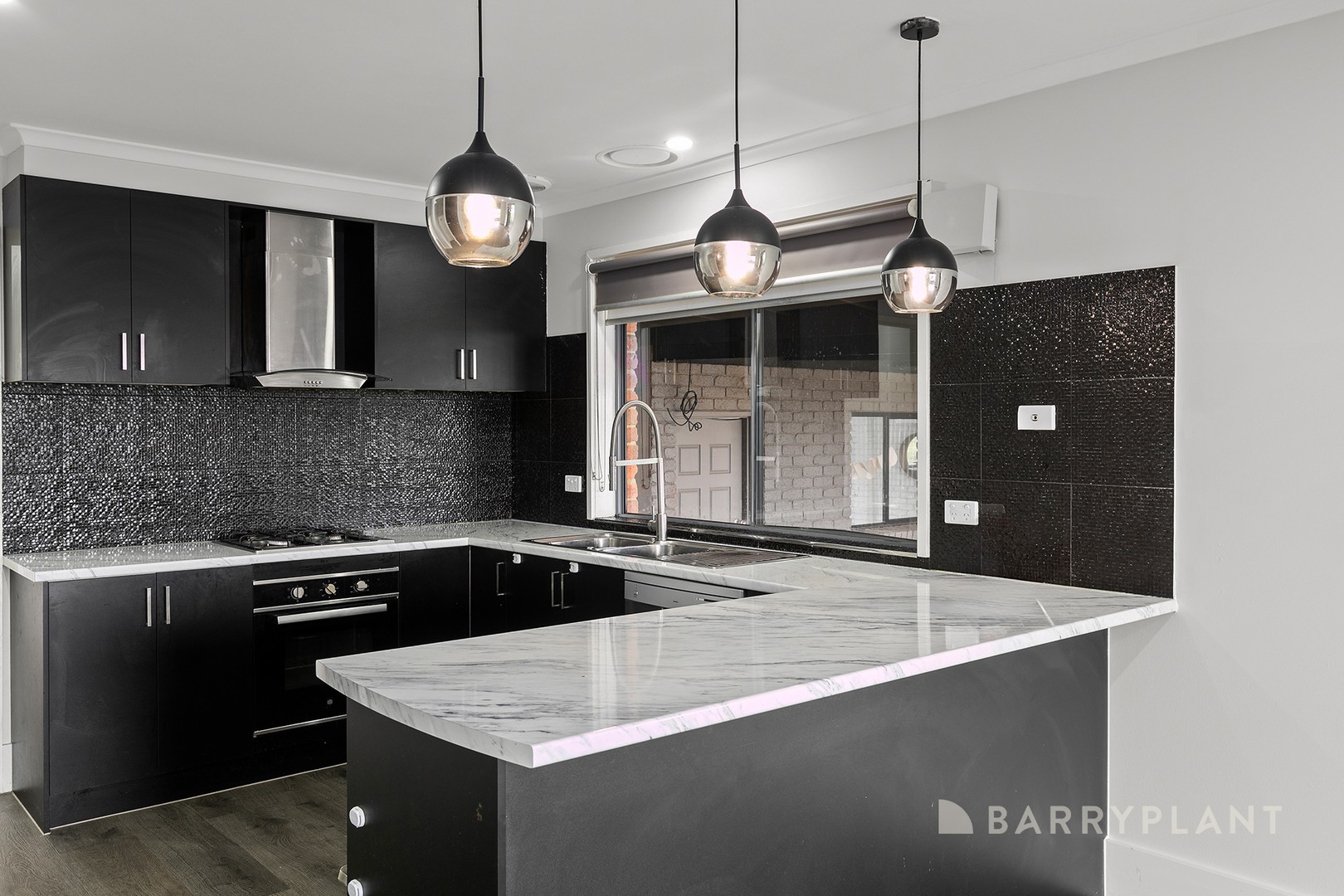 6 Linden Close, Meadow Heights, VIC 3048, Meadow Heights - Thumbnail 4