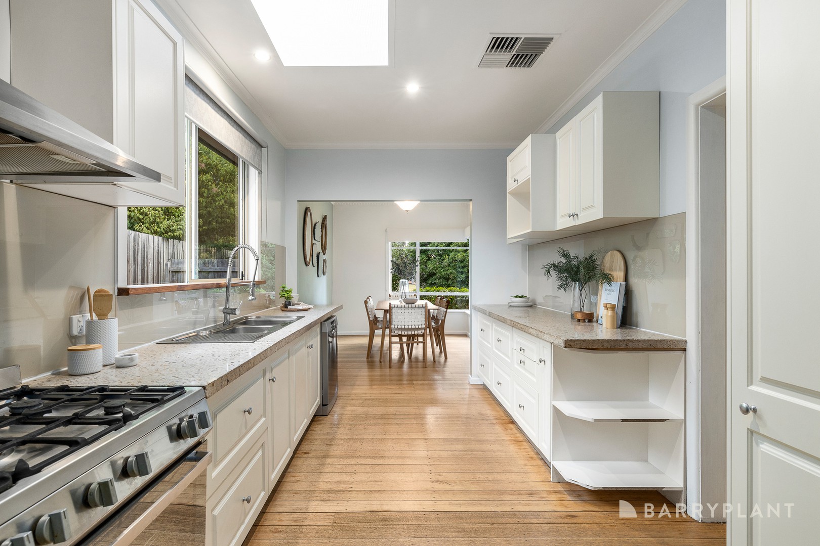 6 Lionel Crescent, Croydon, VIC 3136, Croydon - Thumbnail 3