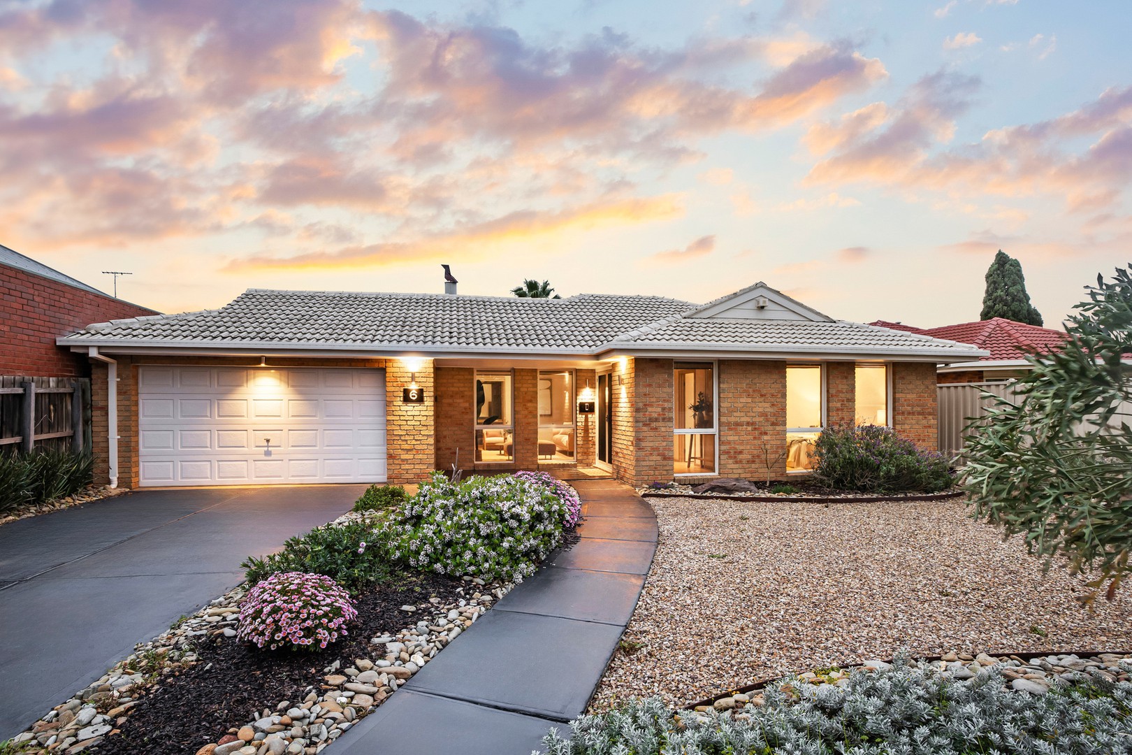 6 Lynne Court, Taylors Lakes - Image 1