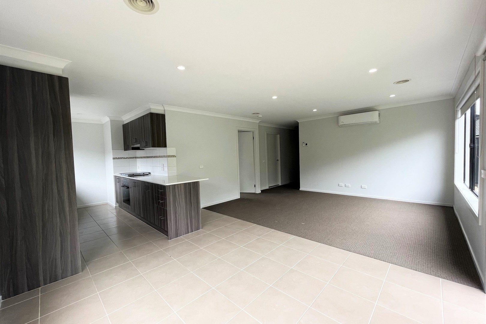 6 MacLeod Circuit, Pakenham, VIC 3810, Pakenham - Thumbnail 3