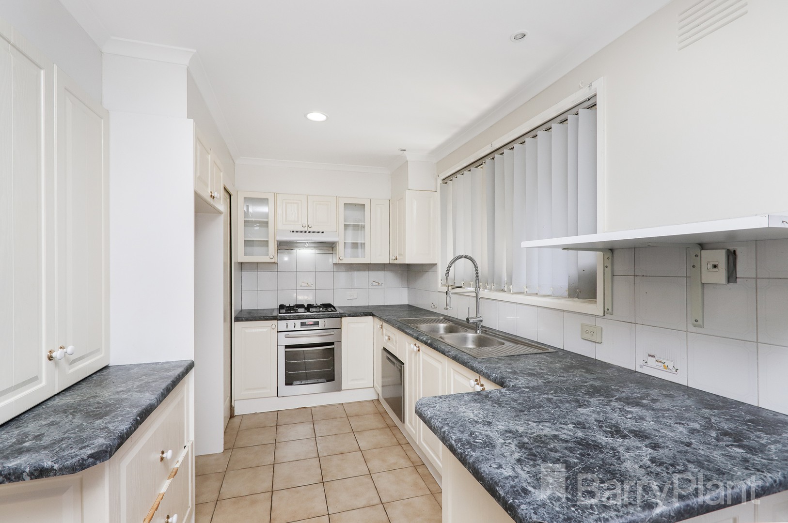 6 Malabar Close, Sunshine West, VIC 3020, Sunshine West - Thumbnail 6