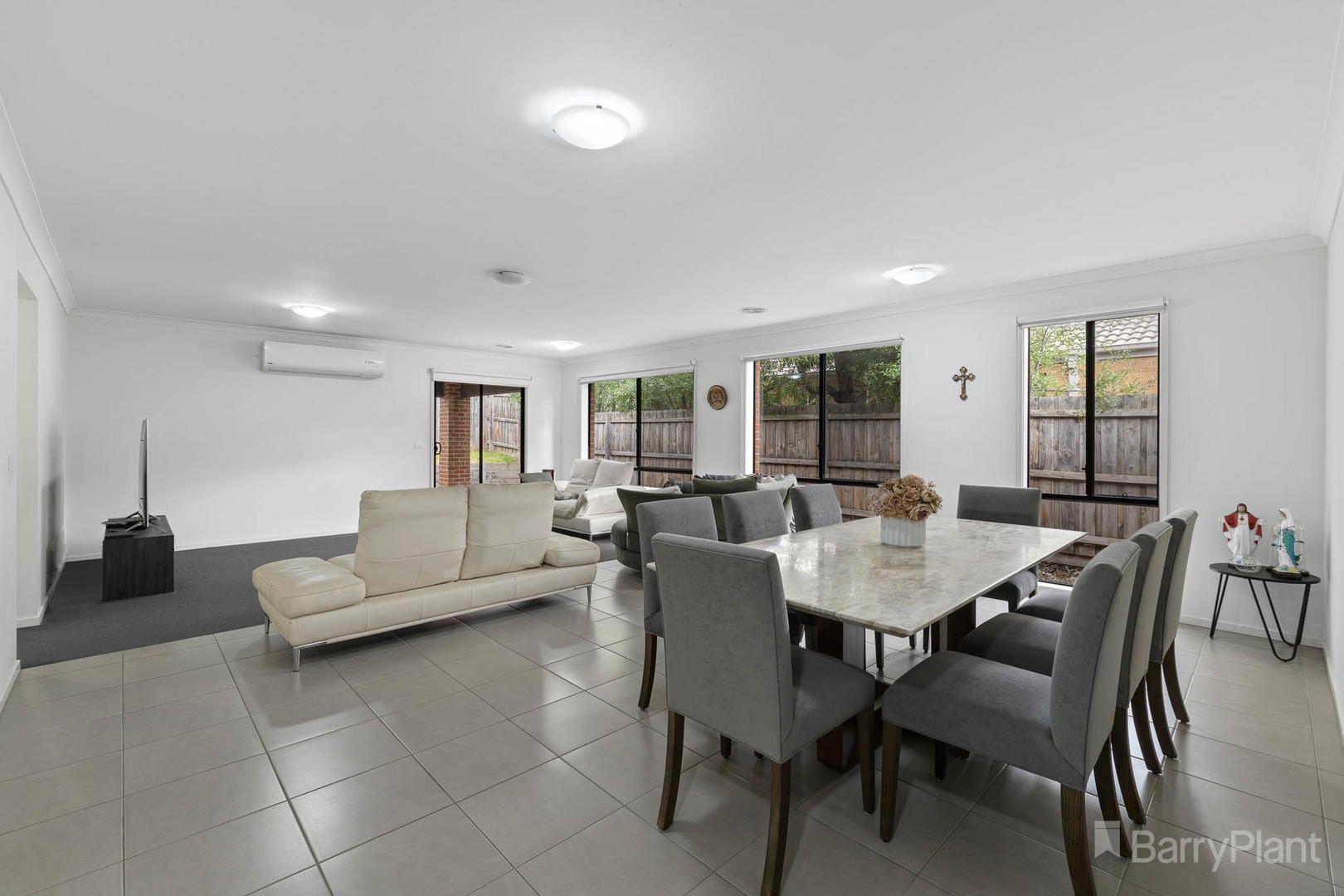 6 Manette Place, Narre Warren, VIC 3805, Narre Warren - Thumbnail 3