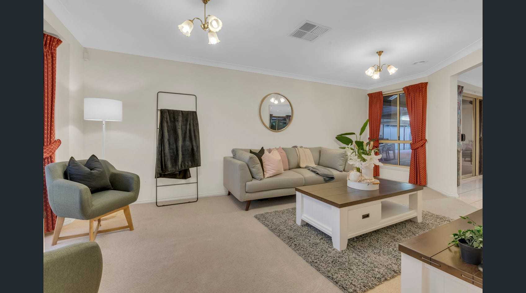 6 Manningtree Parade, Craigieburn, VIC 3064, Craigieburn - Thumbnail 7