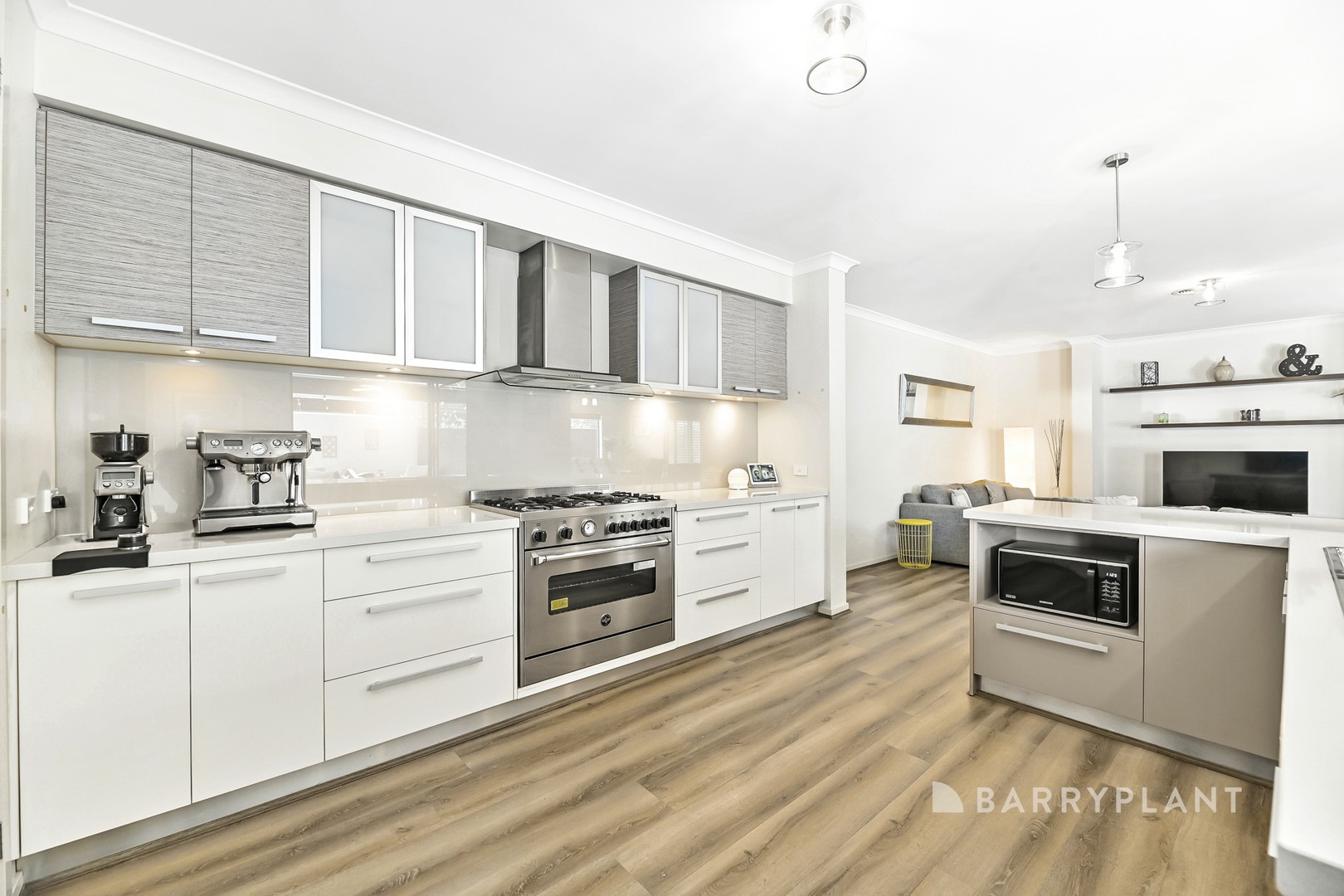 6 Manorwood Way, Berwick, VIC 3806, Berwick - Thumbnail 7