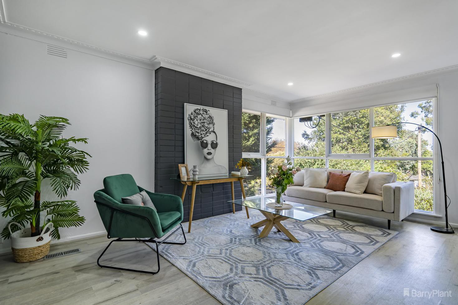 6 Maple Court, Doncaster, VIC 3108 - Thumbnail 2 - 28/04/2023