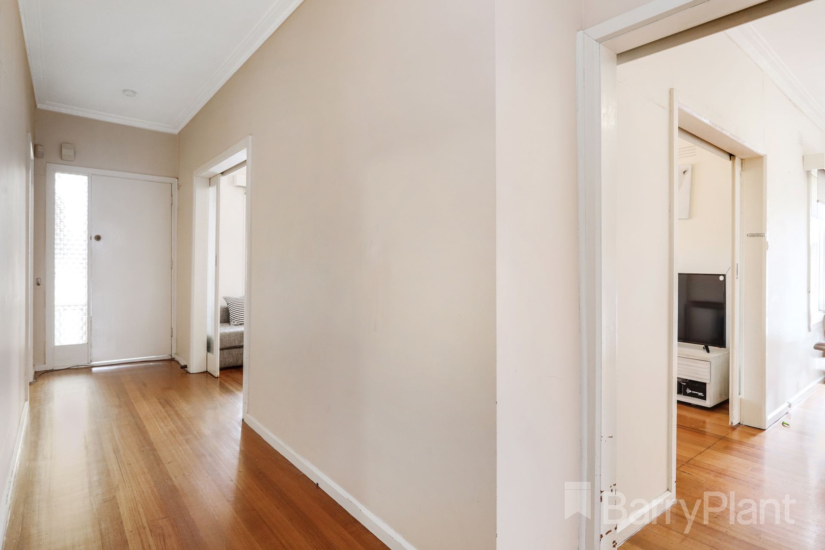 6 Mapledene Court, Sunshine West, VIC 3020, Sunshine West - Thumbnail 2