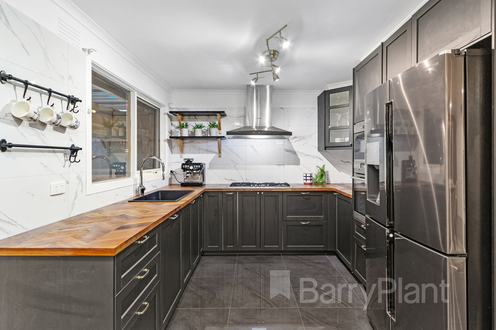 6 Maringa Close, Wantirna South, VIC 3152, Wantirna South - Thumbnail 4