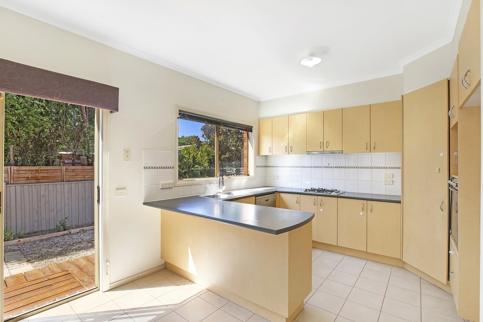 6 Mat Rush Avenue, Bundoora, VIC 3083, Bundoora - Thumbnail 3