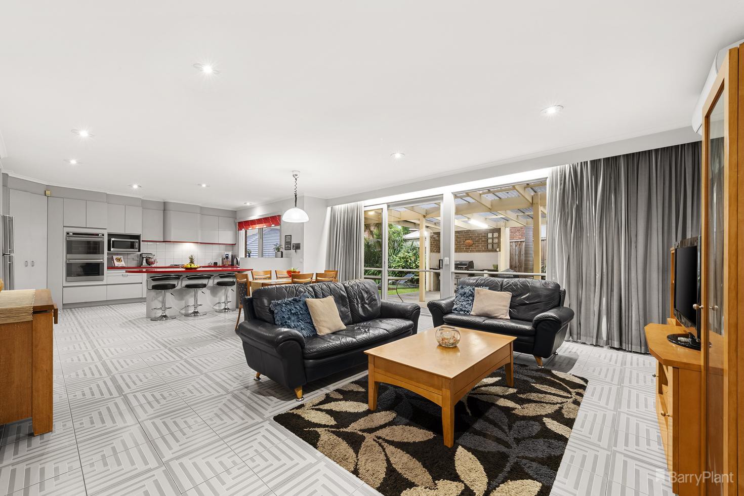 6 Maverick Close, Doncaster, VIC 3108, Doncaster - Thumbnail 5